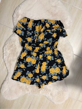 Off-Shoulder (no sleeves) Floral Romper